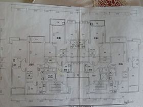 中央首府