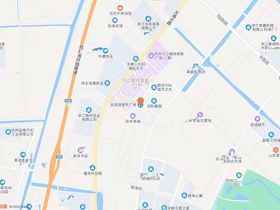 自游港青年广场